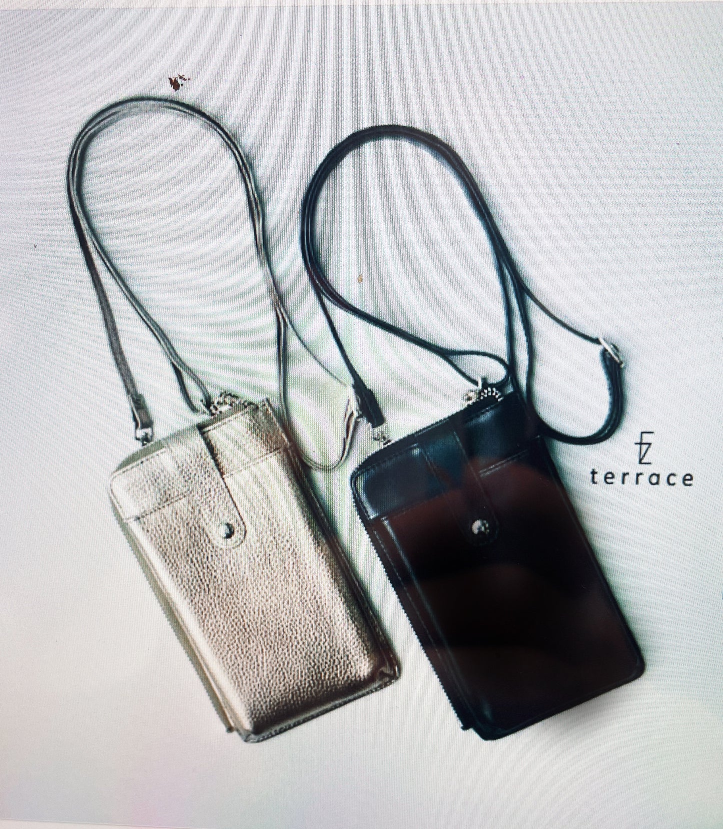 真皮!!真皮!!限時日本直送🇯🇵 terrace高品質[男女通用』錢包和手機肩